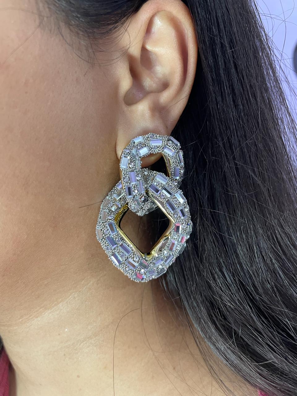 COLOURED FASHION EARRINGS