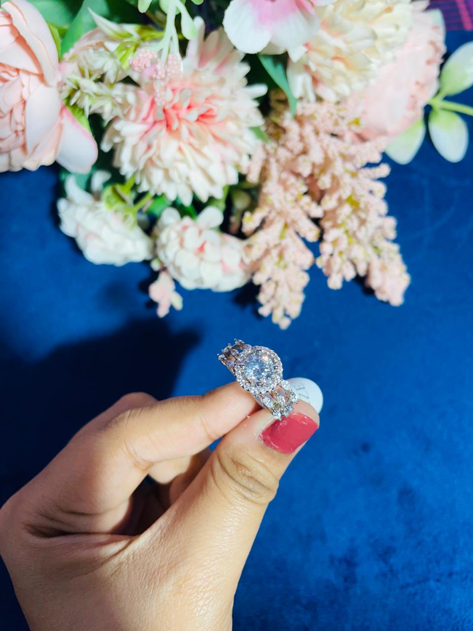 MARQUISE DIAMOND RING