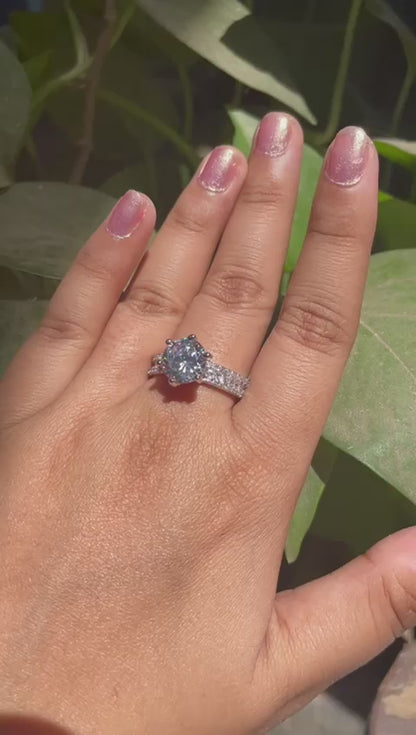 Sara solitaire diamond ring