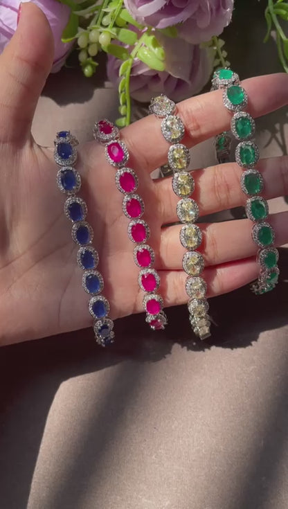 COLOURED CLASSY BRACELET